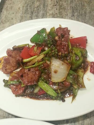เนื้อผัดพริกไทดำ ที่ ร้านอาหาร Hongmin ฮองมิน เซ็นทรัลปิ่นเกล้า เนื้อผัดพริกไทดำ ที่ ร้านอาหาร Hongmin ฮองมิน เซ็นทรัลปิ่นเกล้า