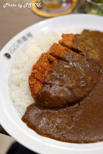 ข้าวแกงกะหรี่หมูชุปเกล็ดขนมปังทอด(เผ็ดระดับ5) 160 บาท ที่ ร้านอาหาร Coco Ichibanya Central World