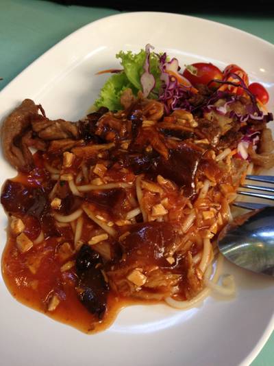 Vegetarian Spaguetti with mushroom sauce ปาเก็ตตี้ซอสเห็ดรวม ที่ ร้านอาหาร บ้านสวนไผ่สุขภาพ