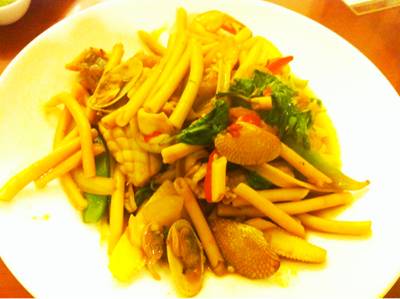 ร้านอาหาร ภัค เบเกอรี่
