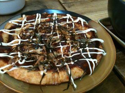 Okonomiyaki ที่ ร้านอาหาร Itto Shokudo อิโตะโชคุโด Okonomiyaki ที่ ร้านอาหาร Itto Shokudo อิโตะโชคุโด