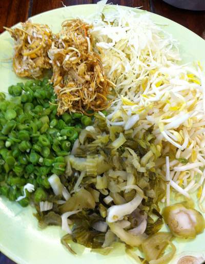 ร้านอาหาร ครัวมุกดา ขนมจีนหล่มเก่า