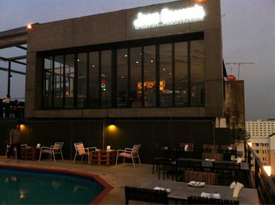บรรยากาศ  ที่ ร้านอาหาร Water Y