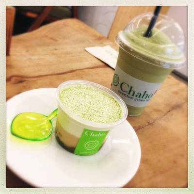 Banoffee & Frozen Green Tea ที่ ร้านอาหาร CHAHO Central World Banoffee & Frozen Green Tea ที่ ร้านอาหาร CHAHO Central World
