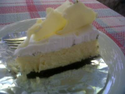 เค้กไวท์ชอคโกแลต ที่ ร้านอาหาร Love at first bite