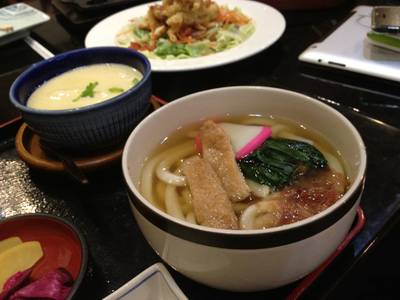 ซุปอุด้ง ไข่ตุ๋น มากับเซ็ตข้าวหน้าเทมปุระ ที่ ร้านอาหาร Uta-Andon Isetan