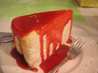 Crepe Cake ที่ ร้านอาหาร Secret Garden รัชโยธินอเวนิว