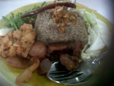 ข้าวเงี้ยว ที่ ร้านอาหาร ข้าวซอยเสมอใจ