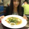 ราดหน้าเศรษฐีราคาสมชื่อคะ ที่ ร้านอาหาร เหล่ากุ้ย บะหมี่อัศวิน