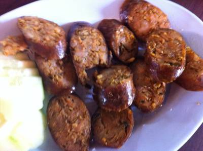 ไส้อั่ว ที่ ร้านอาหาร ข้าวซอยลำดวน ฟ้าฮ่าม สาขา 1