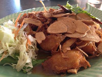 ร้านอาหาร Steak Lao Piyarom Sports Club