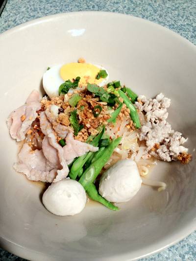 ร้านอาหาร สโรชา ก๋วยเตี๋ยวสุโขทัย