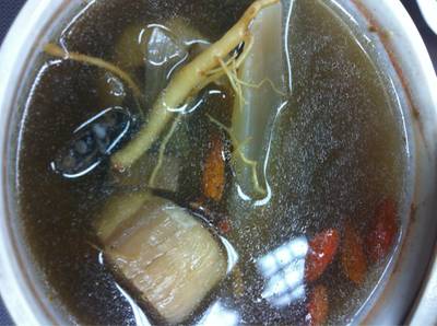 สมกับคำล่ำลือ ซุปสี่เซียน ที่ ร้านอาหาร หลิวเซียงฟง สมกับคำล่ำลือ ซุปสี่เซียน ที่ ร้านอาหาร หลิวเซียงฟง