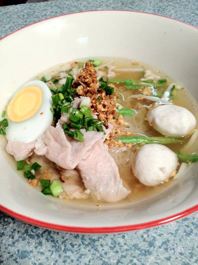 ร้านอาหาร สโรชา ก๋วยเตี๋ยวสุโขทัย