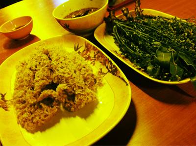 ปลาดุกฟู น้ำปลาหวานสะเดา!! ที่ ร้านอาหาร ครัวคันไถ
