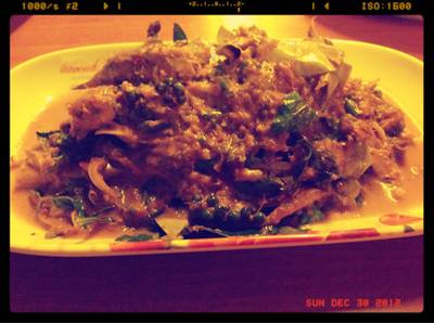 ปลาหลดผัดเผ็ดใบมะดัน!! ที่ ร้านอาหาร ครัวคันไถ