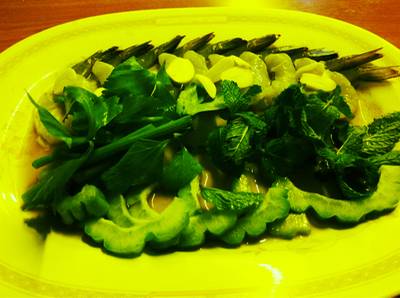 กุ้งแช่น้ำปลา!! ที่ ร้านอาหาร ครัวคันไถ