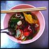 บะหมี่โฟพิเศษ.  ที่ ร้านอาหาร ก้วงโจวก๋วยเตี๋ยวปลา