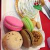 มาการองและคุกกี้ ที่ ร้านอาหาร Montblanc Promenade