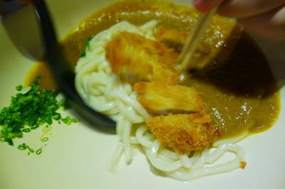ร้านอาหาร Kazokutei Central ปิ่นเกล้า