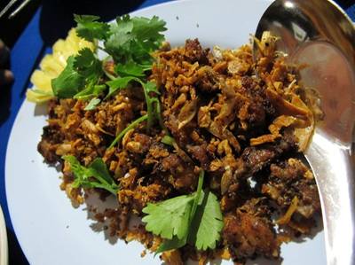 ร้านอาหาร หมอมูดง