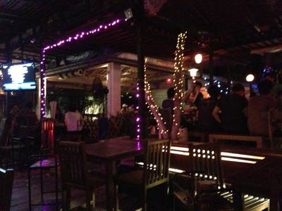 ร้านอาหาร Hot Chilli