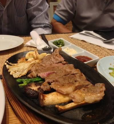 Steak ที่ ร้านอาหาร Yura An Café