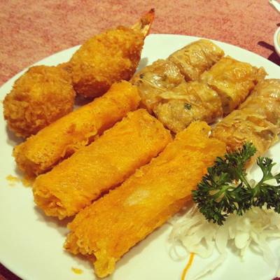 ร้านอาหาร Silk Road Plaza Athénée Bangkok ร้านอาหาร Silk Road Plaza Athénée Bangkok