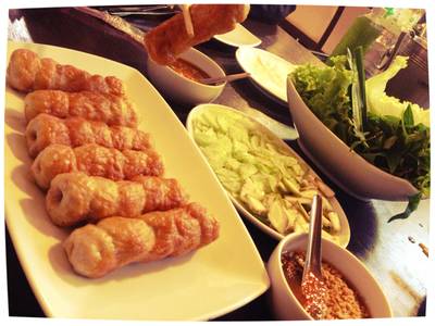 แหนมเนืองที่นี้อร่อยสุดๆ ^^* ที่ ร้านอาหาร VT Nam Nueng Chiang Mai