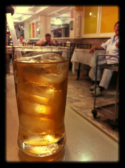 น้ำชา แสนชื่นใจ ที่ ร้านอาหาร เป็ดย่างรสดี สุขุมวิท 95