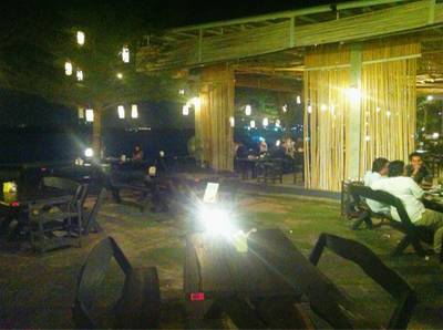 ร้านอาหาร บ้านเมษา