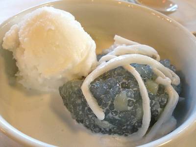 ร้านอาหาร Greyhound Cafe Avenue รัชโยธิน