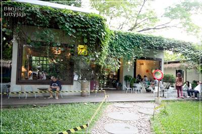 ทางเข้าร้าน ที่ ร้านอาหาร iberry เชียงใหม่