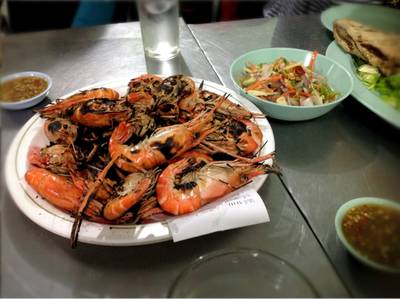 ร้านอาหาร สวนอาหารริมน้ำ