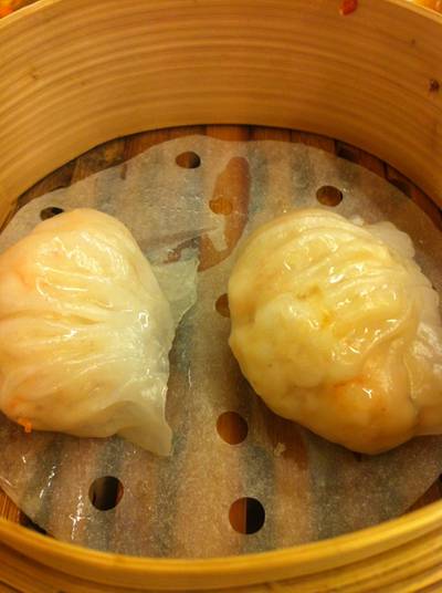 ฮเเก๋า เน้นกุ้งเป็นกุ้งไม่คาว ไม่ต้องไปถึงฮ่องกงก็ได้ค่ะ ที่ ร้านอาหาร ครัวอาม่า