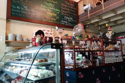 ร้านอาหาร Pak Pink