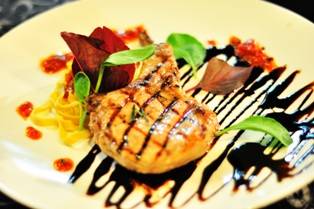 Pork Chop ของแฟนผม ที่ ร้านอาหาร Chili La Roni