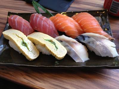 ร้านอาหาร Sakana Sushi & Sashimi ร้านอาหาร Sakana Sushi & Sashimi