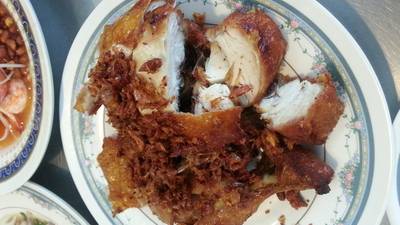 ร้านอาหาร ไก่ทอดเจ๊กี (ส้มตำโปโล)