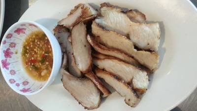 ร้านอาหาร ไก่ทอดเจ๊กี (ส้มตำโปโล)
