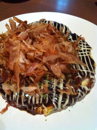 โอโคโนมิยากิไก่ ที่ ร้านอาหาร AI Japanese Village Terminal 21