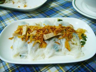 ปากหม้ออ่อน (ร้านเค้าเรียกแบบนี้) พร้อมน้ำจิ้ม  ที่ ร้านอาหาร หนองคาย เสนา (ป้าสุ) ถนนพหลโยธิน