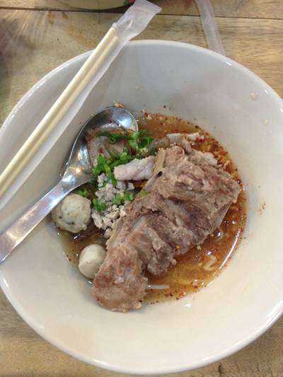 ร้านอาหาร ก๋วยเตี๋ยวชากังราว