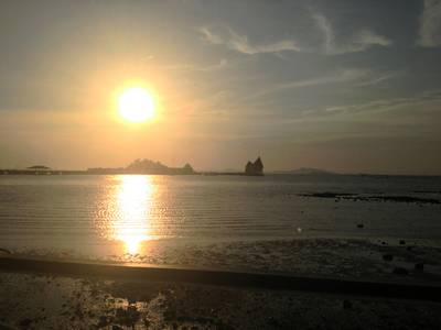ร้านอาหาร รับลม ชมเกาะ ร้านอาหาร รับลม ชมเกาะ