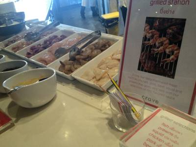 grilled station ที่ ร้านอาหาร Crave Aloft Bangkok