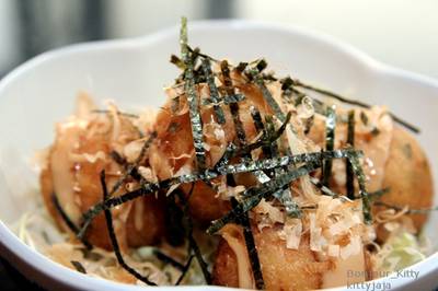 ทาโกะยากิ ที่ ร้านอาหาร Nippon Kai