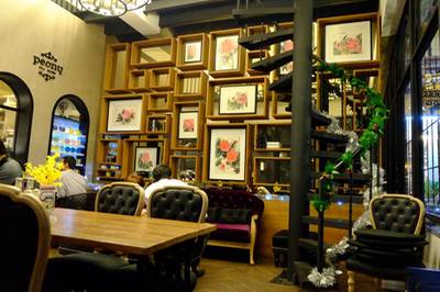 ร้านอาหาร Peony Tea Room The Circle The Circle