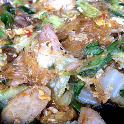 ร้านอาหาร ใหญ่สุกี้กระทะร้อน