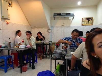 ร้านอาหาร ข้าวต้มเป็ดอ้วน ลาดพร้าว 15