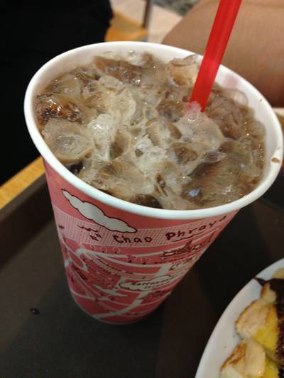 ร้านอาหาร มนต์นมสด มาบุญครอง